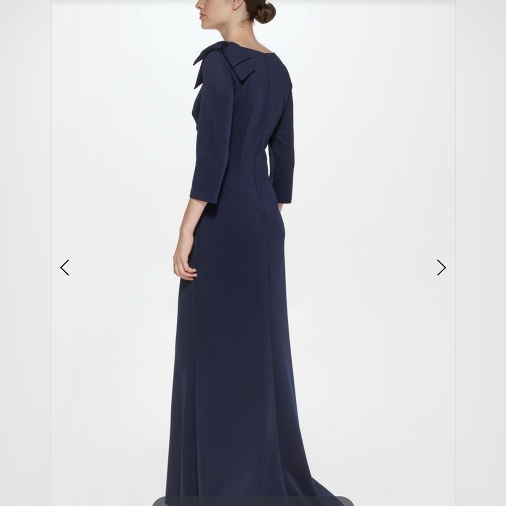 Jessica Howard Elegant Navy Blue Velvet Long Evening Gown Size 14 - Picture 3 of 12
